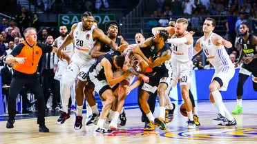Vergüenza en Euroliga: la batalla campal entre Real Madrid y Partizan (vídeo)