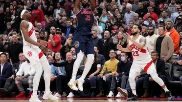 Playoffs NBA: Embiid impone su ley y coloca el 3-0. Bulls y DeRozan empatan la serie.