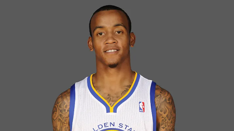 Monta Ellis, a Milwaukee; Bogut, a Golden State. Comienzan los movimientos