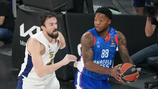 La reconstrucción de la pintura: Maccabi se interesa por este pívot de Efes