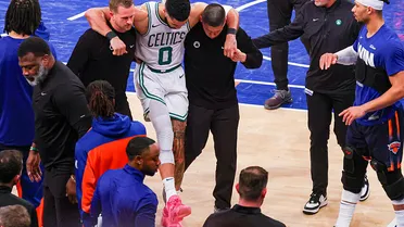 La lesión de Jayson Tatum abre las puertas al traspaso más loco de la historia de Boston