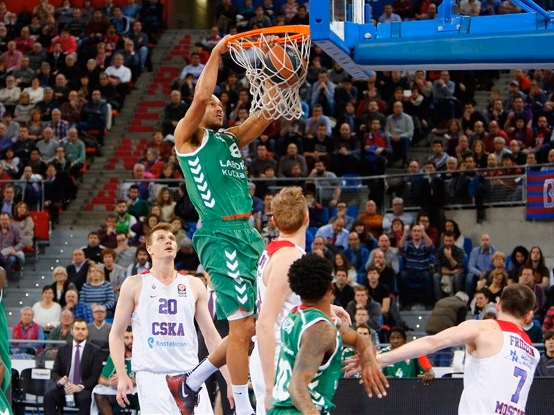 Bourousis hace temblar el imperio ruso (81-71)