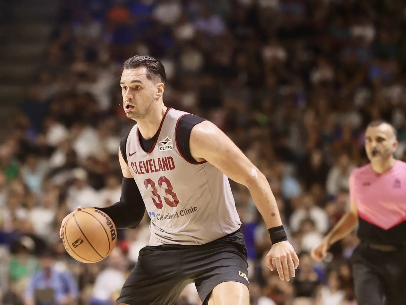 Hezonja suma 10 puntos en la remontada histórica de los Sixers de LeBron ante los Cavaliers