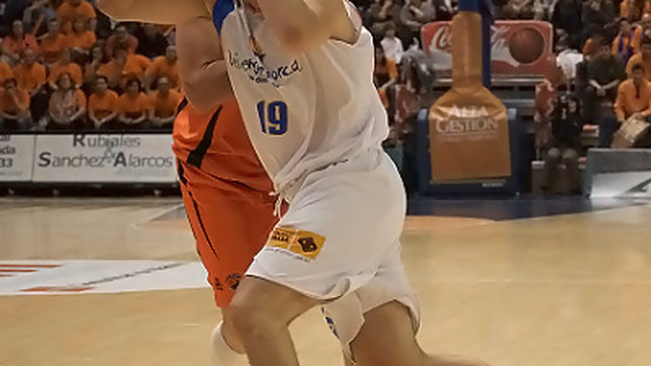 Mario Stojic, tres temporadas más en Menorca