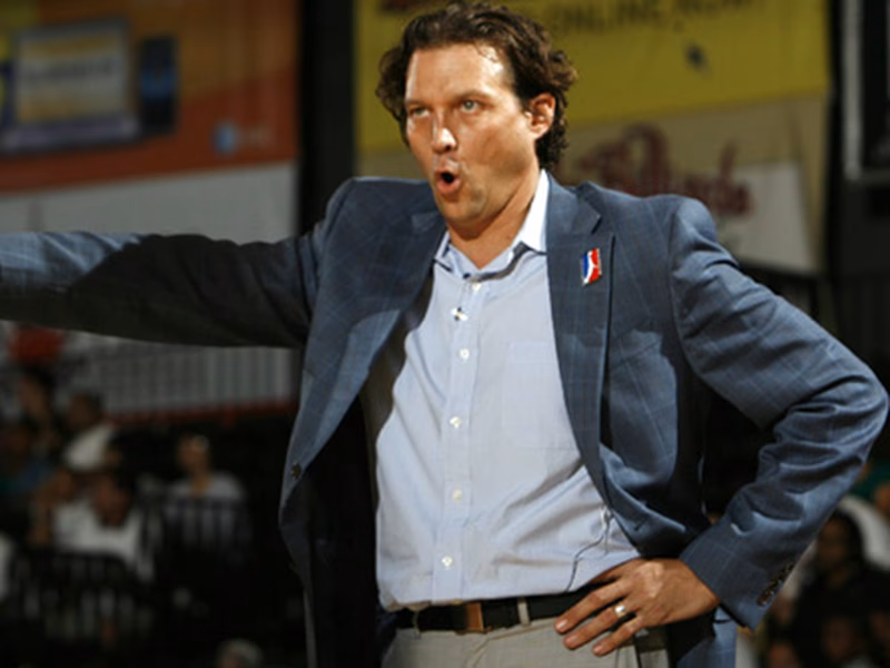 Utah Jazz elige como coach a Quin Snyder antes que a Messina