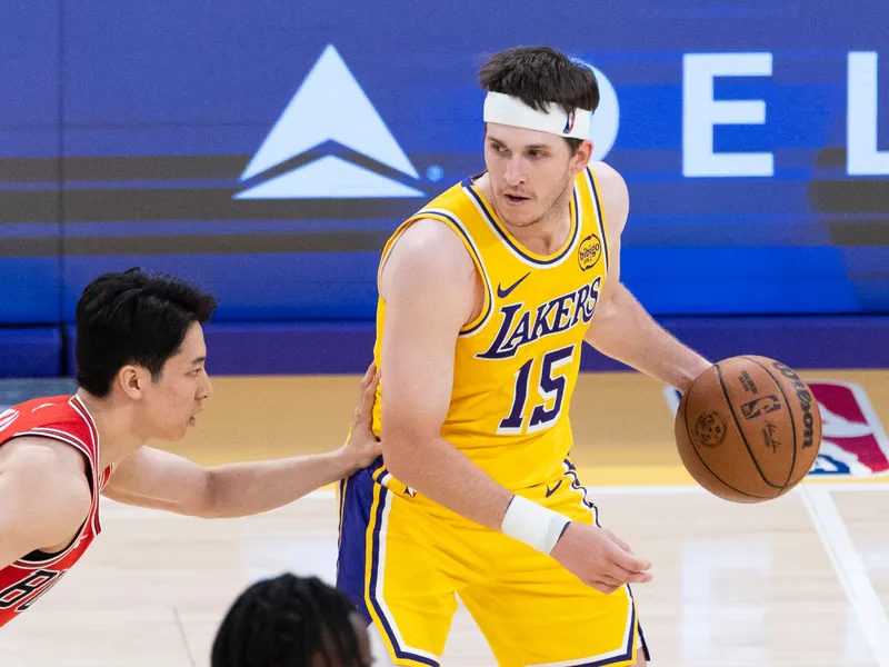 Lakers en alza: ¿Austin Reaves por fin de vuelta para el Game 5?