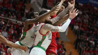 Kirolbet Baskonia rompe su maldición en Moscú e iguala la eliminatoria (68-78)