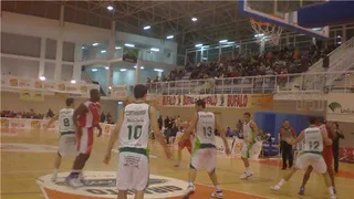 Leb Oro – J.14 (I) – Los Barrios acaba con la racha triunfal del Breogán. Melilla y Valladolid siguen fuertes