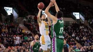 Analizando a Axel Bouteille, un alero “old school” muy completo para RETAbet Bilbao Basket