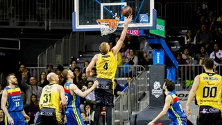 Colton Iverson y Javi Beirán se coronan en el Principado ante MoraBanc Andorra (81-96)