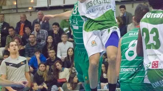 Chema García, renovado en Amics Castelló