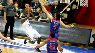 Teodosic se reivindica como estrella ante el último campeón de la Euroliga