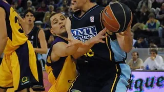 Corrales y Santos complican la vida del Estu (+galería)