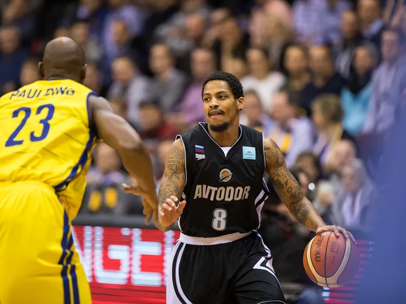 Branden Frazier: talento y puntos para San Pablo Burgos
