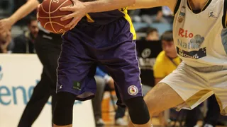 Haritopoulos aterriza en Manresa y Álex Hernández se lesiona