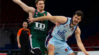 El carácter Baskonia y Polonara remontan a Valencia Basket (71-70)