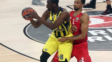 Obradovic suma otra Euroliga más con un Udoh excelso; Spanoulis, desaparecido (80-64)