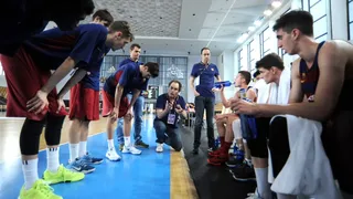 Alfred Julbe: “Aquí hay 3 o 4 jugadores que pueden jugar en el primer equipo”