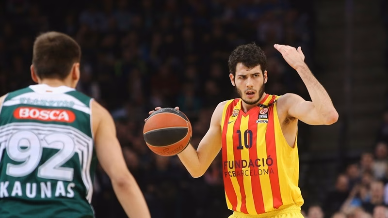 El Barça se amarra a la segunda plaza en Kaunas y sueña con ser líder (72-83)
