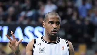 Aaron Jackson decide e impide al DKV Joventut remontar el vuelo