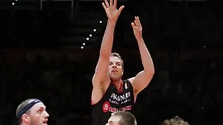 Lucas Recker renueva por dos temporadas con Bilbao Basket