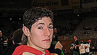 Panchi Barrera vuelve a ser mágico en el Macabi siendo el mejor asistente de su país