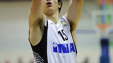 Gescrap Bizkaia lanza la bomba del verano: la perla croata Dario Saric, Hombre de Negro las próximas 5 temporadas