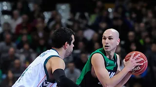 Kuzmic noquea y Oliver remata a un Unicaja que ya suma cinco derrotas seguidas en Liga Endesa (79-71)