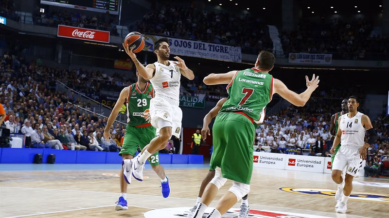 El Madrid manda otro aviso a Europa arrollando a Baskonia en la segunda mitad (97-79)