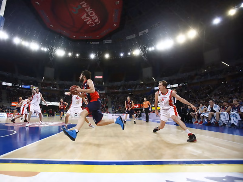 Caja Laboral sigue ganando aunque CAI le manda un aviso importante de cara a la Copa del Rey (74-73)