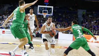 El Real Madrid coquetea con su récord anotador frente a Darussafaka (109-93)