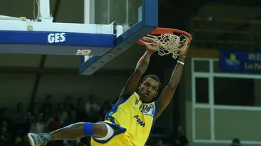 Jason Rowe, sustituto definitivo de Porta en Valladolid