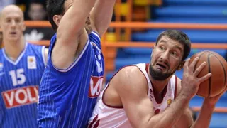 Goran Suton, el ‘4’ que le faltaba al FIATC Joventut; Nacho Martín se decide por el Estu