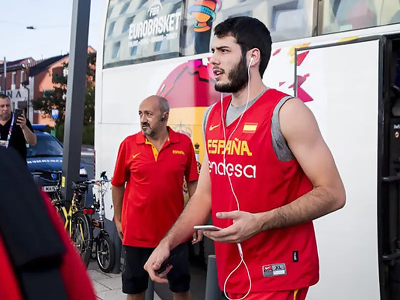 Álex Abrines se perderá lo que resta del Eurobasket