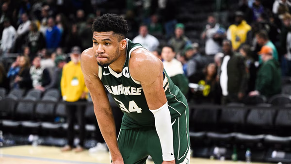 ¿Giannis fuera del Mundial? El reporte que impacta al mundo del basket