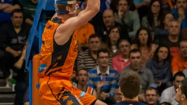 Quintetos Ideales, Entrenador del año y MVP de la temporada