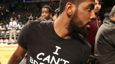 Griffin, 45 puntos y mucha fortuna; Kerr hace historia en la noche más reivindicativa