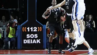 Andy Panko decide continuar en Donosti