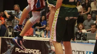 Unicaja asalta la 8ª plaza del Playoff con un gran Zoric (65-69)