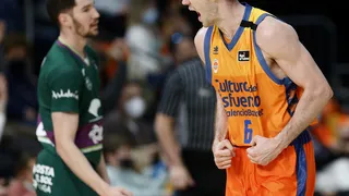 Un Valencia Basket coral se lleva la victoria frente a Unicaja