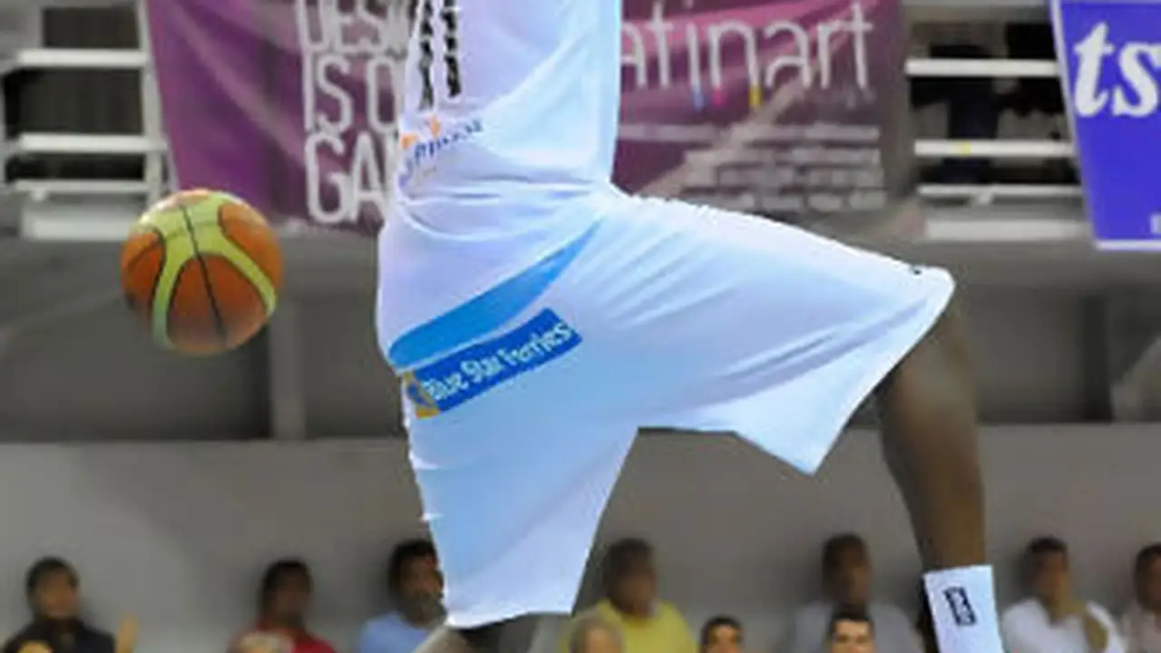 Liga griega (J5):  El Panionios sigue creciendo, Apollon sorprende a Kolossos. Laron Dendy MVP
