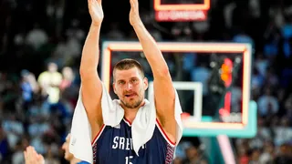 Serbia amarra el bronce y un Jokic histórico se acerca al MVP de los Juegos