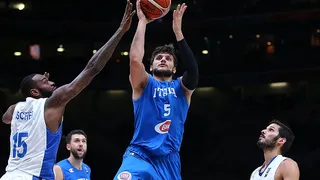 Italia apabulla a Israel con Gentile estelar; la lesión de Bargnani, lunar negro
