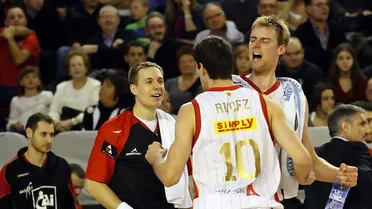 La clase de Michael Roll silencia al Nou Congost en el último cuarto (75-82)