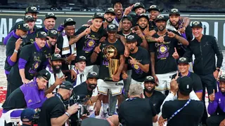 Los Lakers podrían sumar a su cuerpo técnico a un campeón de 2020