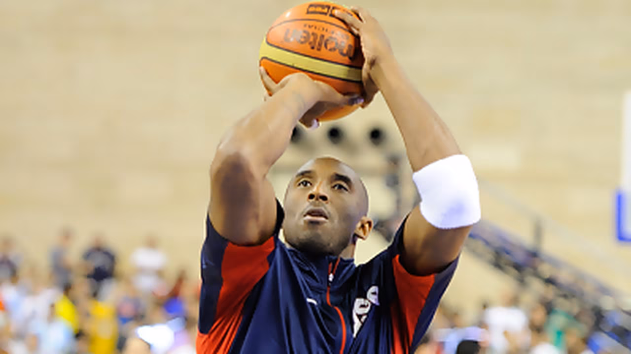 Blog Carlos Jiménez: “Kobe, sólo la mejor imitación de Michael Jordan”