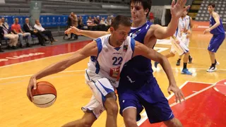 Jordi Trias (39 val.) hace líder a Andorra; Leyma Coruña se lleva el derbi gallego