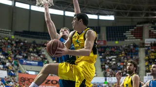 Saúl Blanco, de baja todo el mes de enero por molestias en la rodilla