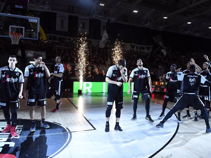 LEGA SERIE A: Virtus Bologna se lleva el duelo ante Milán y primeros clasificados Copa