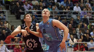 Desciende el FC Barcelona ‘B’. Huesca, en Playoff; Guillén, MVP en su adiós